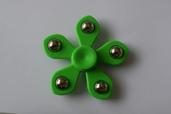 fidget spinneri vihreä