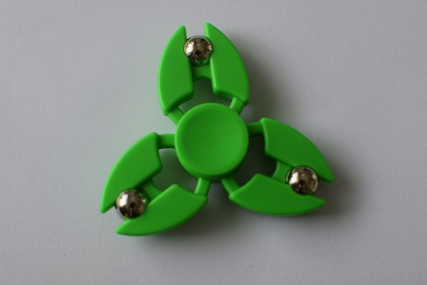 fidget spinneri vihreä
